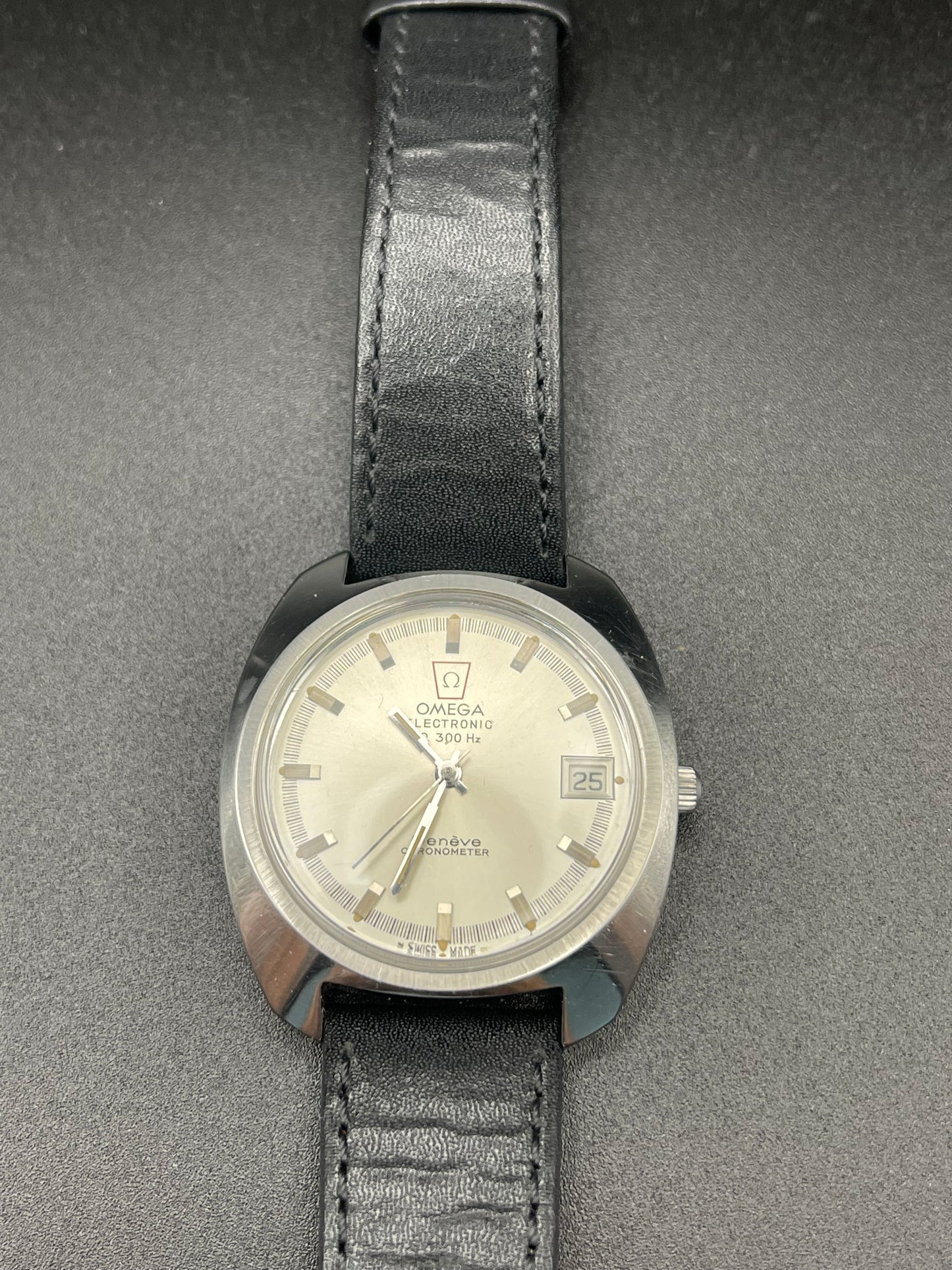 Omega F300hz Geneve Chronometer
