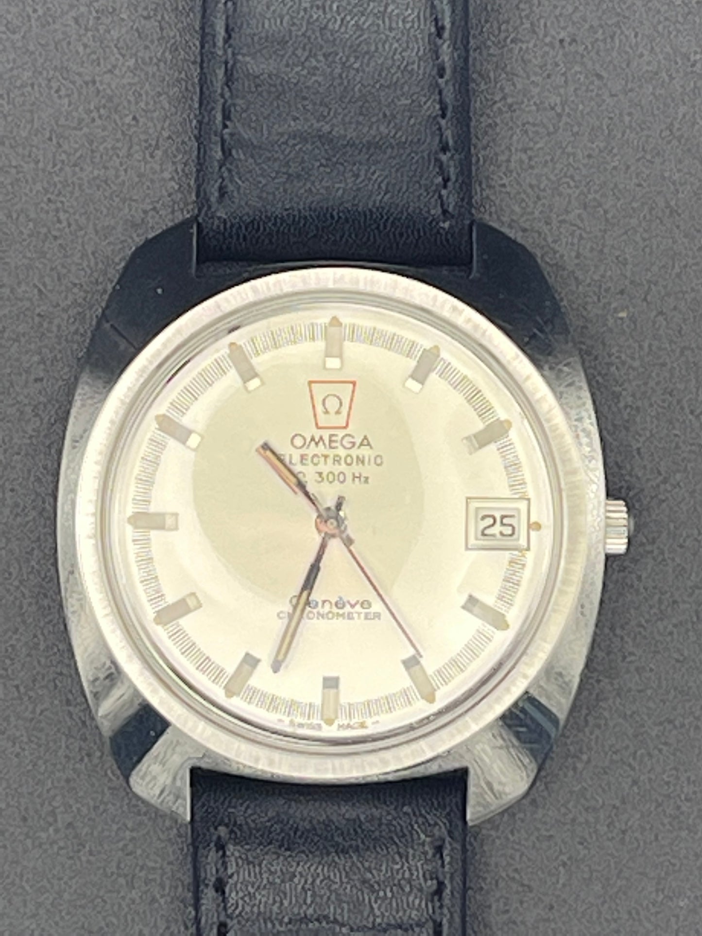 Omega F300hz Geneve Chronometer